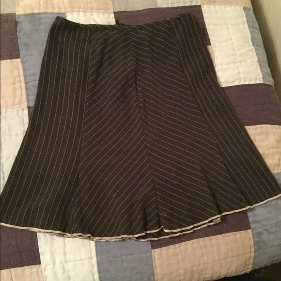 Brown skirt - Picture 1 of 3